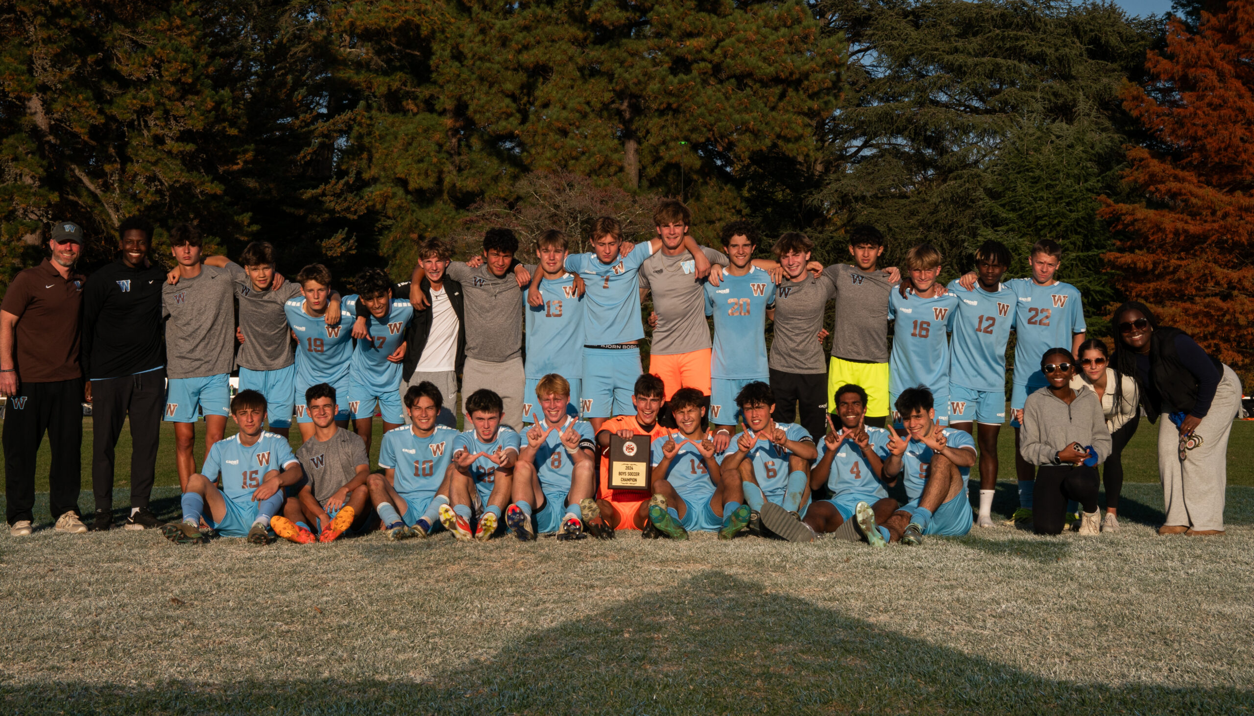 Boys Soccer Earn FSL Title